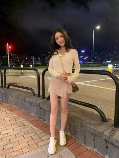 上城区菲菲：条正白嫩刚下海，粉嫩紧致骚骚骚